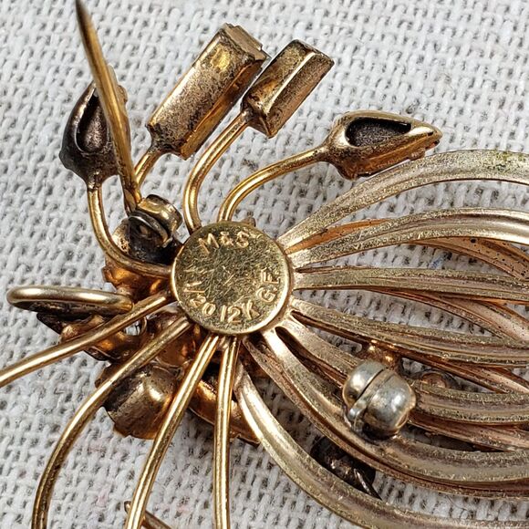 Vintage Red & White Crystal Rhinestone Flower 1/20 10Kt GF Brooch Pendant - Picture 15 of 16